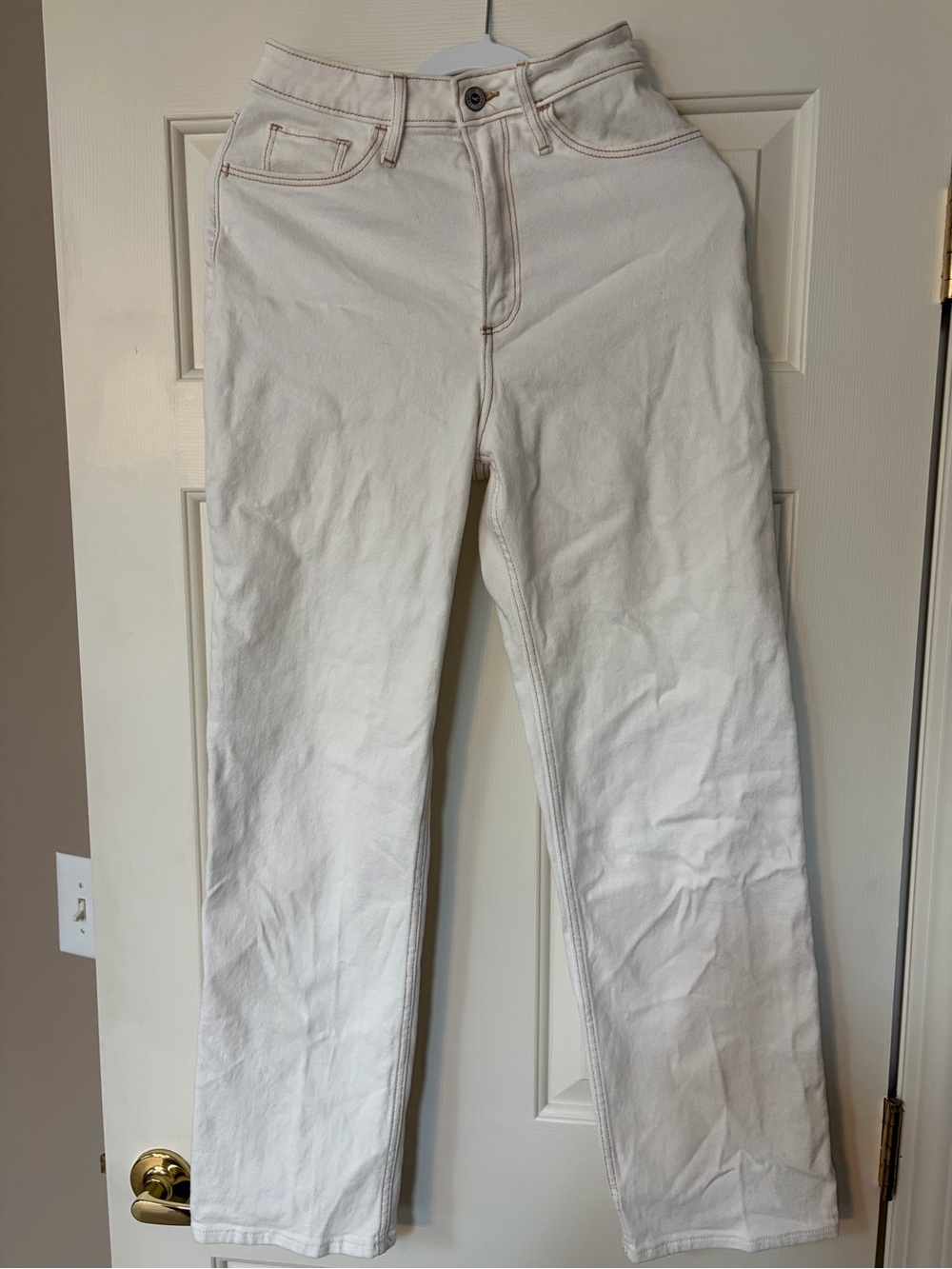 Hollister Cream Curvy Ultra High-Rise Dad Jeans